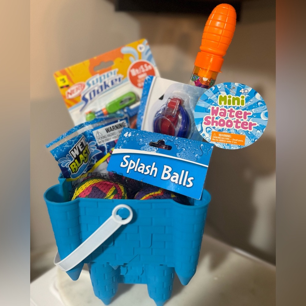 EASTER READY Nerf Super Soaker Blue Beach Toy Set